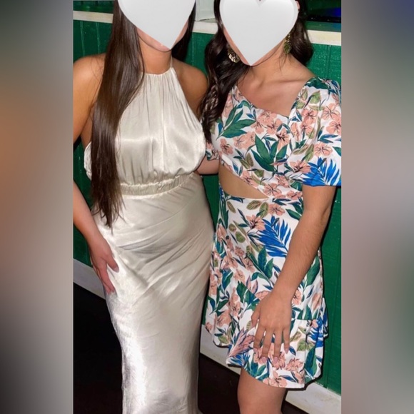 MILO RUCHED OPEN BACK HALTER MAXI DRESS IN COCONUT - Picture 4 of 5